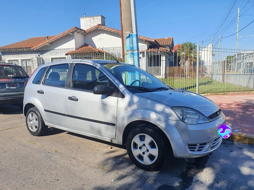 Ford Fiesta 1.6 Ambiente 2004