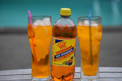 Cola Fruit Champagne Tropical Flavor - 4 Botellas (20 Oz Líq