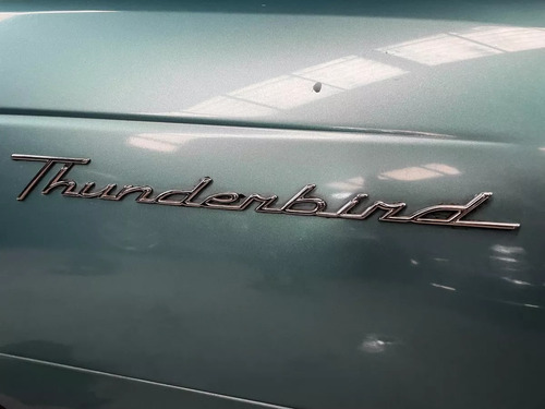 Ford Thunderbird 2002
