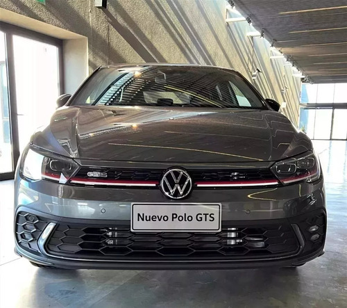 Volkswagen Polo GTS 250 TSI AT