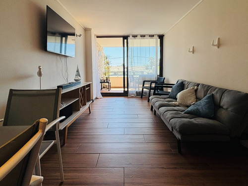 Se Vende 2 Dormitorios. 95m2. Playa La Boca. Estacionamiento