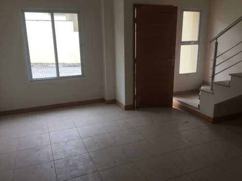 Sobrado Com 2 Dormitórios À Venda, 123 M² Por R$ 300.000 - Cajuru Do Sul - Sorocaba/sp, Condomínio Santa Julia I. - So0058 - 67639884