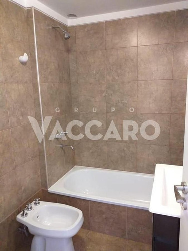 Imagen 6 de 8 de Departamento - Moron