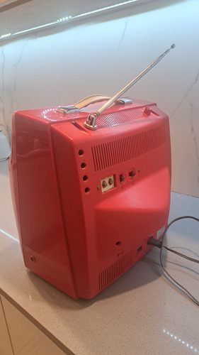 Noblex 14 Televisor Rojo (Usado)
