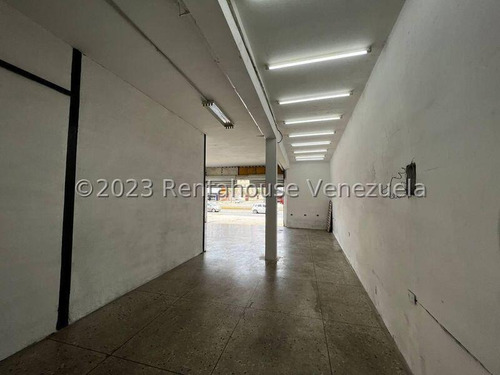 Beliz Vende Local Comercial Ubicado En Avenida Principal Brindandote Un Espacio De 119mts, Los Cuales Puedes Ambientar Y Acondicionar De Acuerdo A Tu Actividad Empresarial. 25-5390