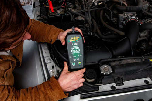 Cargador Y Mantenedor De Batería 4 Amperios 12v 6v