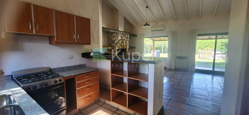 Venta Casa En 1 Planta De 4 Amb Lote Interno. Santa Teresa. Villanueva