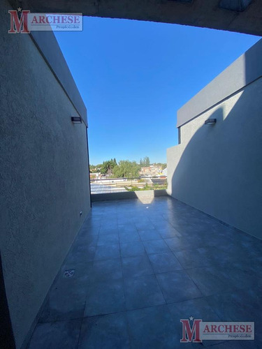 Imagen 29 de 30 de Departamento 2 Ambientes En Venta En Castelar Norte