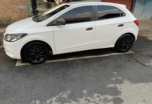 Imagem 1 de 7 de Chevrolet Onix 2018 1.0 Joy 5p