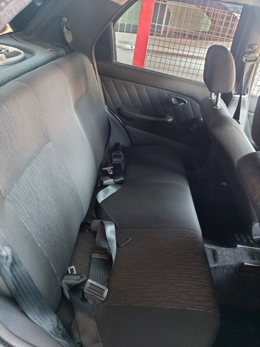 Imagem 11 de 12 de Fiat Palio 2013 1.0 Fire Economy Flex 5p