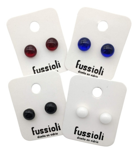 Imagen 2 de 4 de Set De Aretes Broquel Sencillo 4 Pares De Vidrio Y Acero
