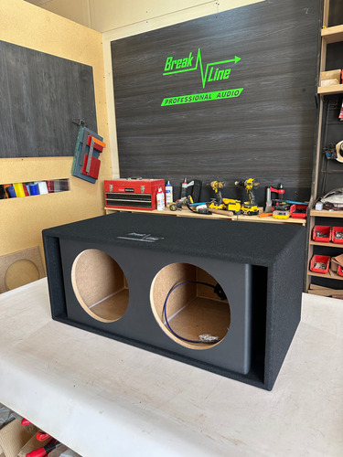 Cajón Subwoofer Kicker Cvr 12puLG Break Line Ventilado Mdf