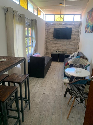 Casa En Excelente Ubicación !!!