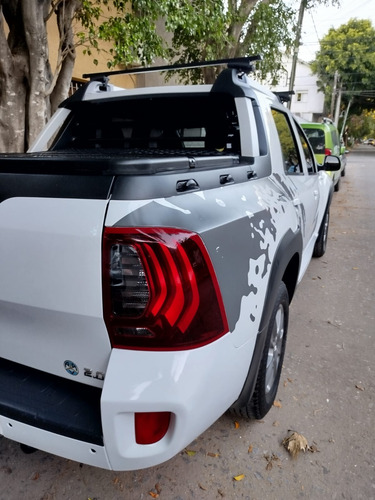 Renault Duster Oroch 2.0 Outsider Plus