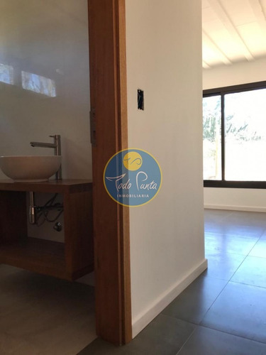 Proyecto En Venta, Playa Mansa, Punta Del Este, Próximo Laguna Del Diario- Ref: 6036