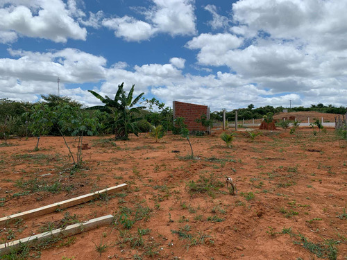 Vende Terreno Com Área De Lazer 20x50