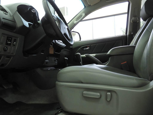 Toyota Hilux Cd 4x4 Srv