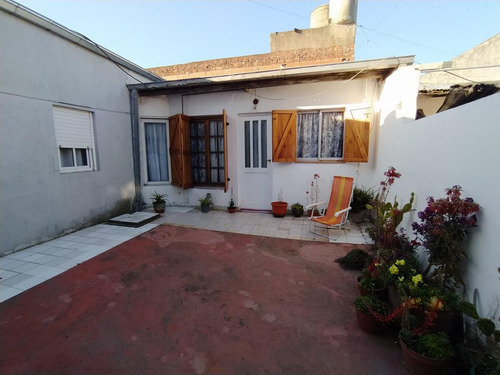Venta En Block - Tres Departamentos En Ph Con Garage Y Entrada Para Auto