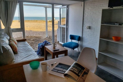 Imagen 4 de 30 de Importante Complejo En Las Gaviotas Frente A La Playa - 1300 M2 Totales - 600 M2 Cubiertos