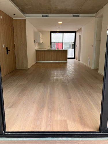 Venta Impecable 3 Ambientes Olivos. Consultar Para Visita.