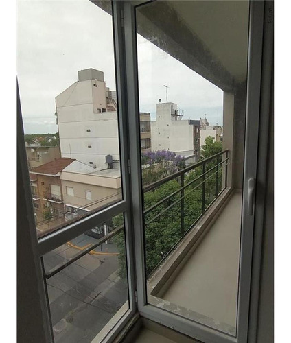 A Estrenar - Semipiso 63 M2 De Calidad -2 Ambientes -.
