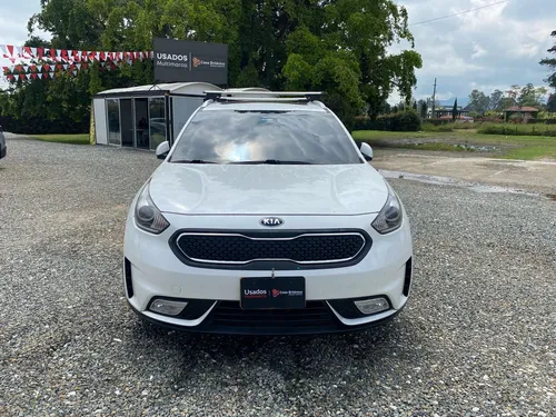 Kia Niro 1.6 Zenith 4X2