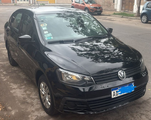 Volkswagen Voyage 1.6 Trenline 101cv