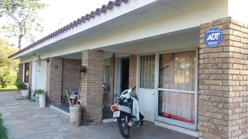 Imagen 8 de 19 de Chalet Y 4 Casas Alquiladas En Sauce Canelones