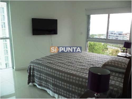 Imagen 7 de 30 de Apartamento En Brava, 3 Dormitorios