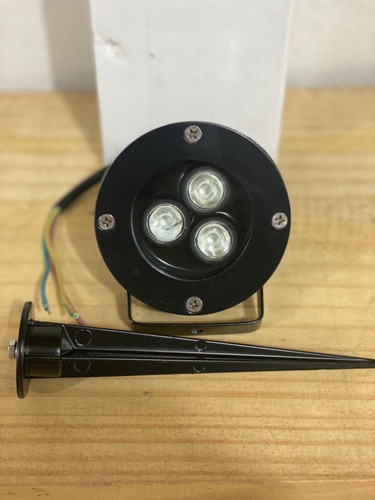 Espeto Led Aluminio Preto Ip67 Luz Verde 5w Bivolt Avant