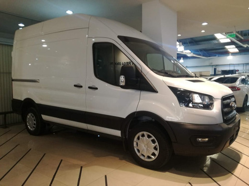 Imagen 3 de 23 de Ford Transit Diesel 2.2l 4x2 Furgon Largo Te 0km 2023
