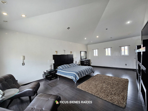 Casa En Venta En Metepec
