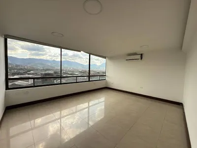 Oficina en arriendo