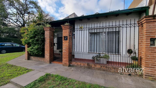 Venta Casa 3 Dormitorios Ituzaingó Norte Con Cochera