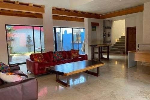 Imagen 1 de 17 de Residencia En Zona Norte De Cuernavca En Rancho Cortés