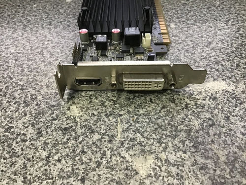 Tarjeta De Video Nvidia Geforce 210 1gb Evga 01g-p3-1312-lr (Usado)