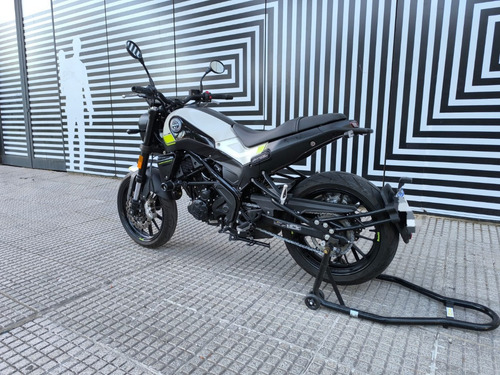 Benelli Leoncino 250