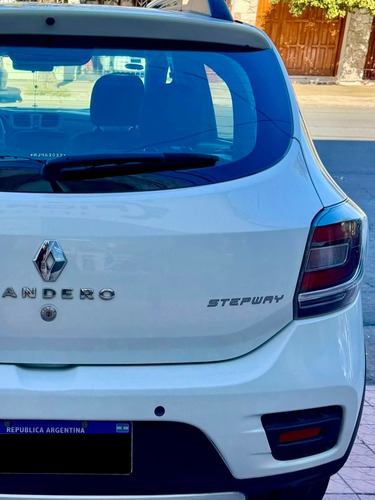 Renault Sandero Stepway 1.6 Privilege 105cv