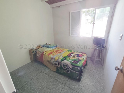 Milagros Inmuebles Casa Venta Cabudare Lara Av Ribereña Santa Cecilia Economica Residencial Economico Código Inmobiliaria Rent-a-house 23-17327