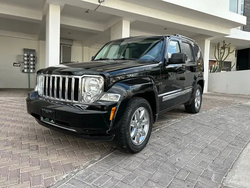 Jeep Liberty Limited Base Piel 4x2 At
