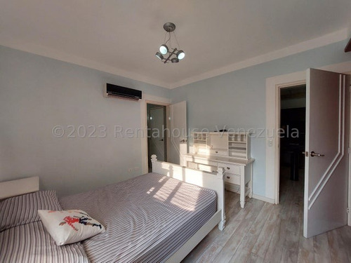 Moderna Casa En Venta Urb La Soledad 201 Mts2 Gjg 25-14518