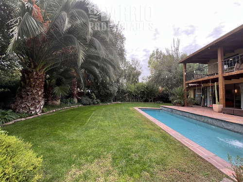Casa En Venta De 3 Dorm. En Colina