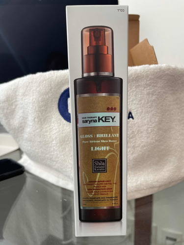 Imagen 2 de 2 de Repair Shea Spray Gloss Saryna Key