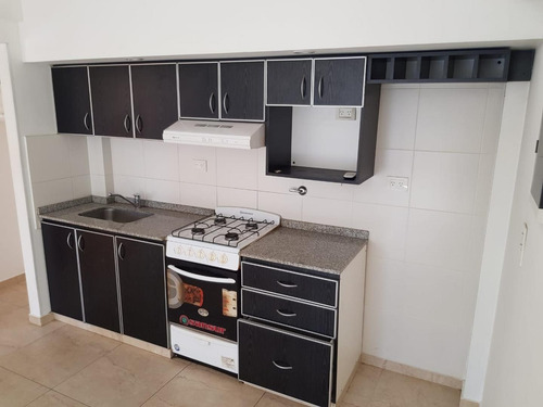 Imagen 7 de 13 de Departamento Semipiso Dos Ambientes Con Cochera En Venta