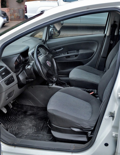 Fiat Punto Atractive 1.4 8v