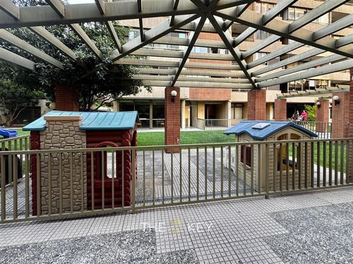 Depto En Venta 2d, 2b Y Terraza - Colón, Las Condes