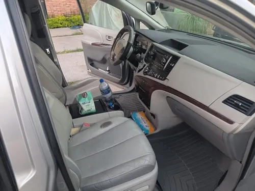 Toyota Sienna Xle Piel Limited Qc Dvd At
