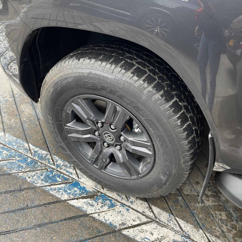 Imagen 13 de 19 de Toyota Hilux 4x4 4.0 V6 Blindada 2+ Por Blindex Nueva