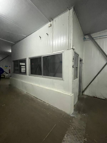 Arriendo Frigorifico 2.116,55 M2 + Oficina - Pudahuel