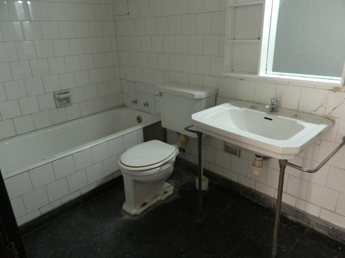 Amplios Espacios 2 Dormitorios 1 Baño Agustinas C/ Sn Martin